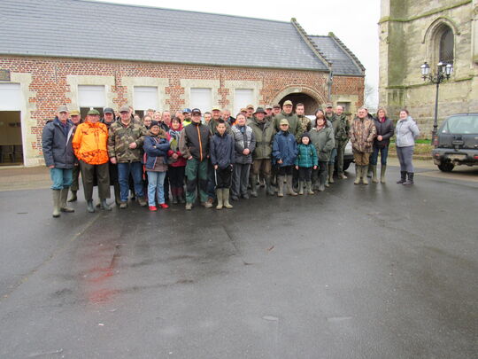 Rassemblement des chasseurs pour procéder au comptage du gibier.