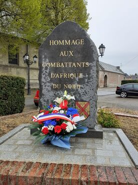 Photo de la stèle